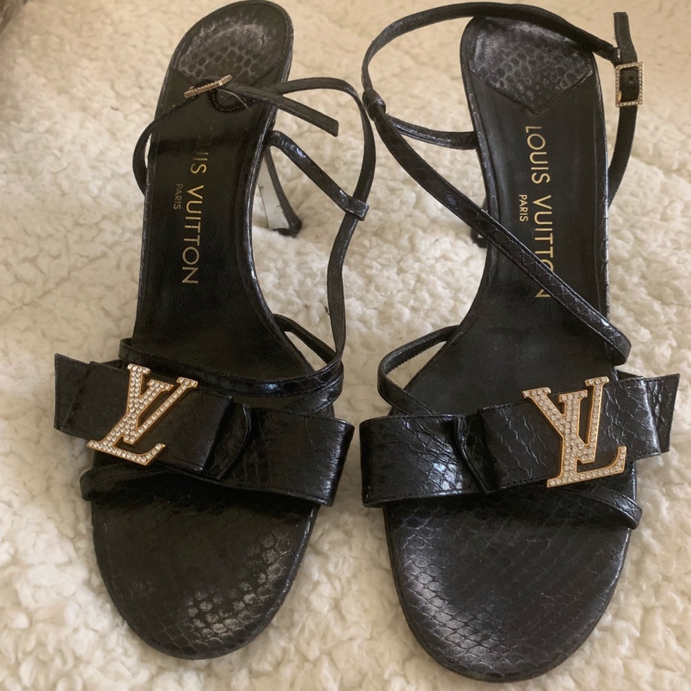 Luis Vuitton Black Strap Medium Height Heels - image 1